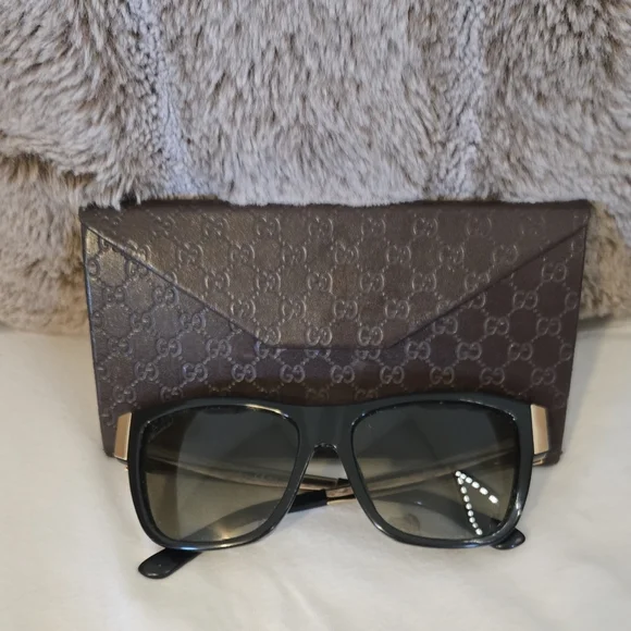 Gucci | Bags | Gucci Dark Brown Monogram Sunglasses Case  display picture 2